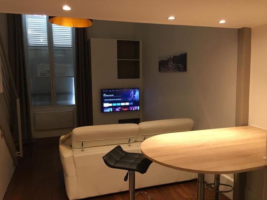 Hyper Centre Orleans : Appartement De Charme Kültér fotó